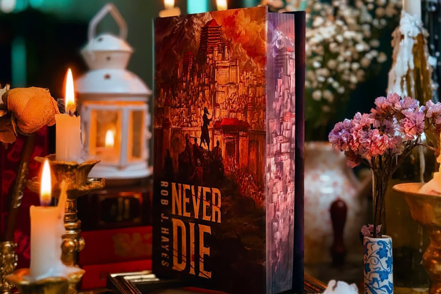 Ecommerce website for a fantasy and romance book subscription brand